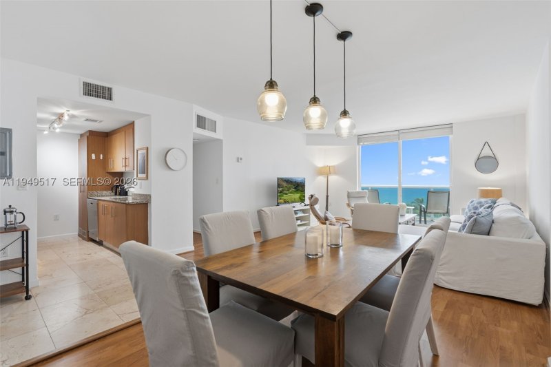 Comprar apartamento en Harbour House 718