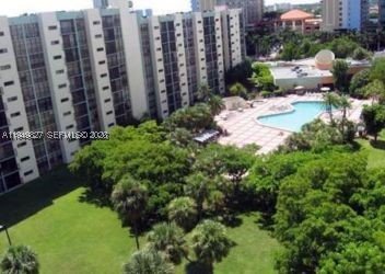 Condo for sale at Plaza of the Americas 603
