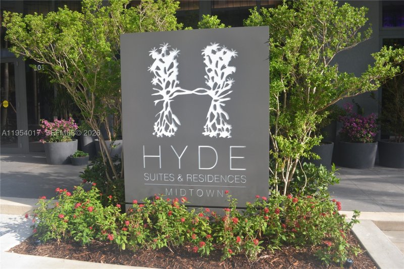 Condo for sale at Hyde Midtown 2110