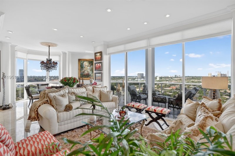 Condo for sale at Harbor Tower at Waterways PH2