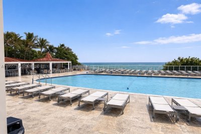 Comprar apartamento no Aventura Beach Club 1103