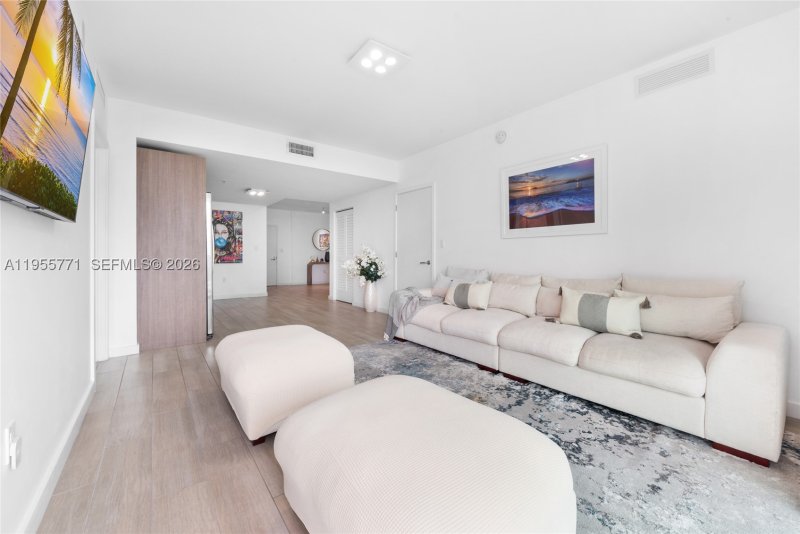 Comprar apartamento en Le Parc at Brickell 707