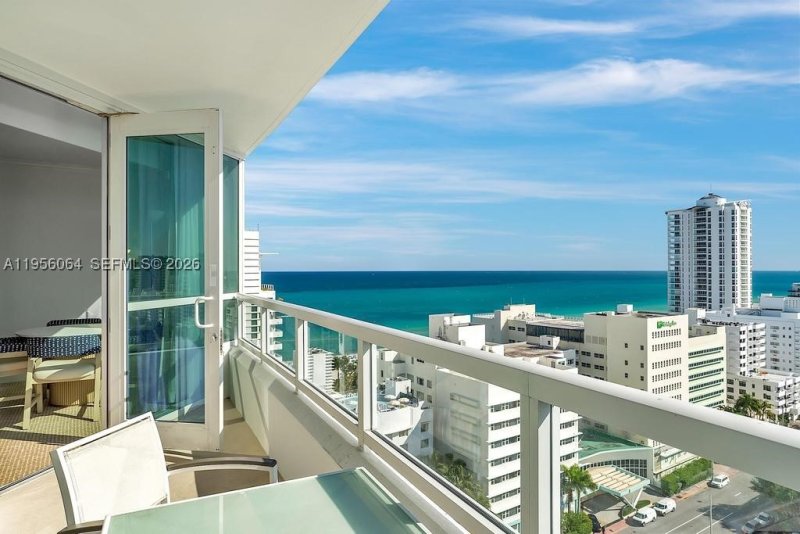 Comprar apartamento en Fontainebleau II 1712