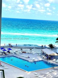 Aluguel de apartamento no Alexander Towers 619