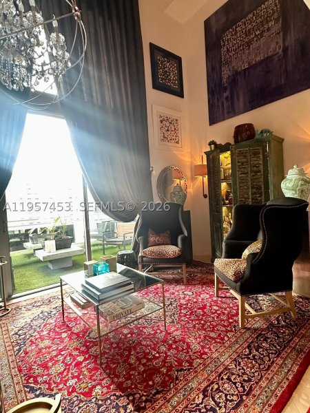 Apartment for rent at Avenue on Brickell 1050 Tower 818
