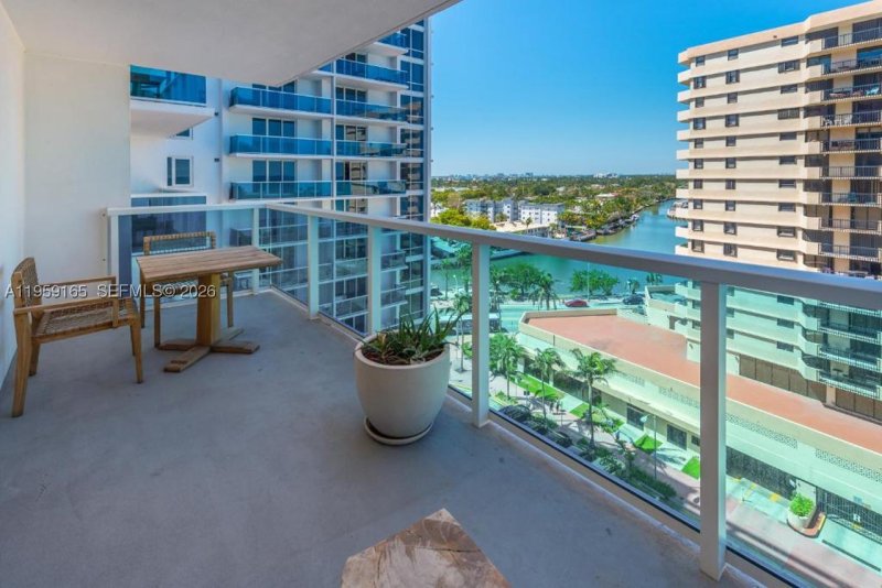 Apartment for rent at 1 Hotel & Homes South Beach 1007