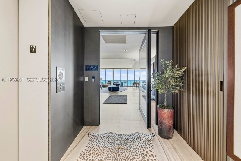 Condo for sale at Auberge Beach Residences Spa S1704/05