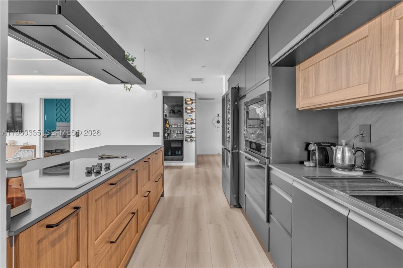 Condo for sale at Blue Bay Tower 903