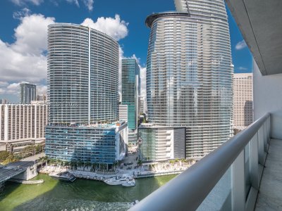 Icon Brickell Tower I Apt #2304