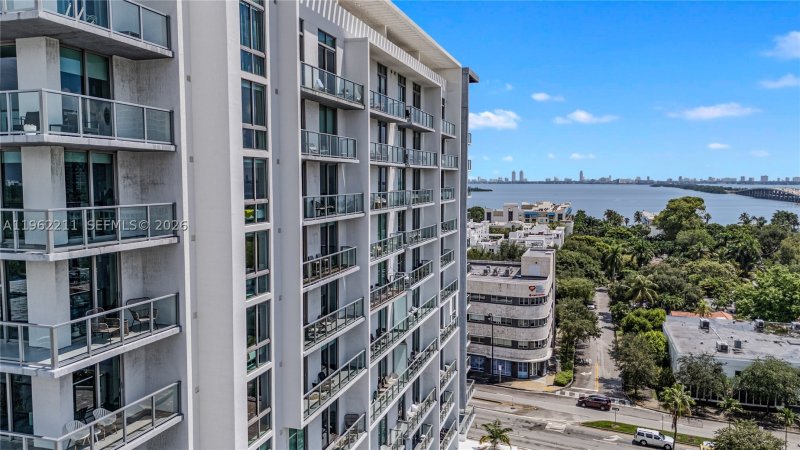 Comprar apartamento en Quadro Miami Design District S-904