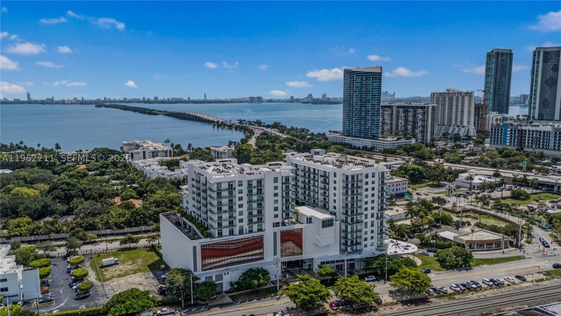 Comprar apartamento en Quadro Miami Design District S-904