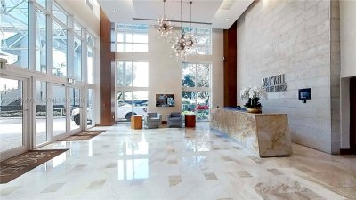 Comprar apartamento no Brickell on the River North 2408