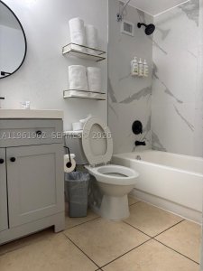 Comprar apartamento no Aventura Beach Club 820