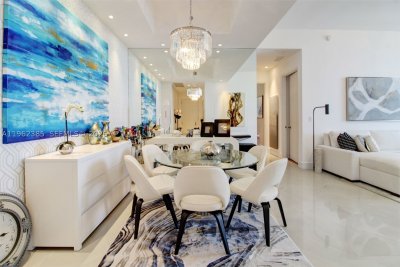 Comprar apartamento no Trump Tower One 3605