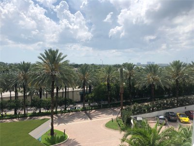 Comprar apartamento en Harbour House 427
