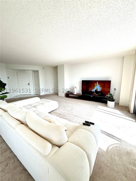 Condo for sale at Mystic Pointe 500 2605
