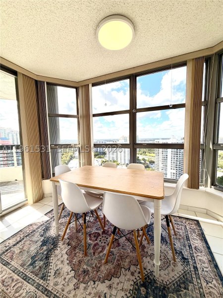 Condo for sale at Mystic Pointe 500 2605