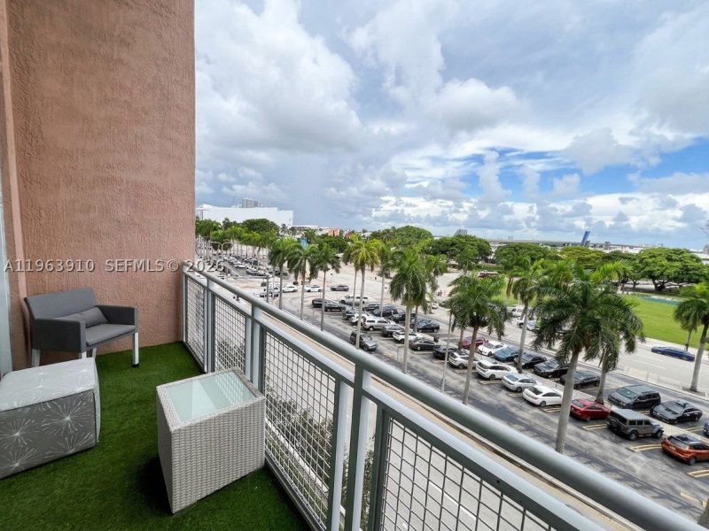 Property photo # 9