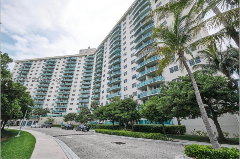Condo for sale at Ocean Reserve 1414