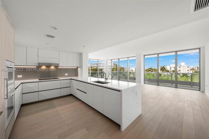Condo for sale at La Baia South 502
