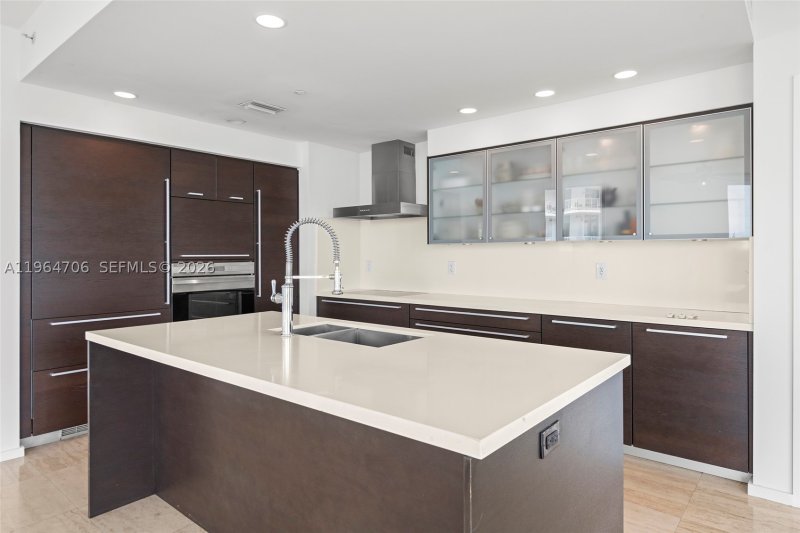 Condo for sale at Capri Ana 501