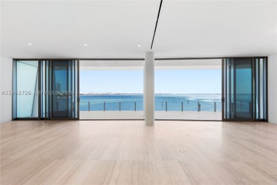 Comprar apartamento en Vita at Grove Isle M303