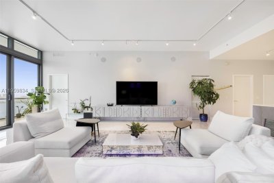 Comprar apartamento en Icon Bay PH 4002