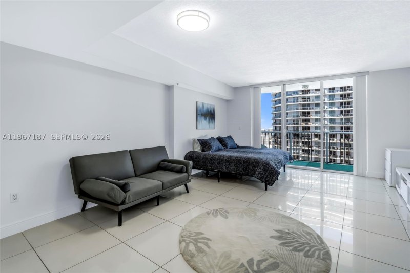Condo for sale at Opera Tower 4507
