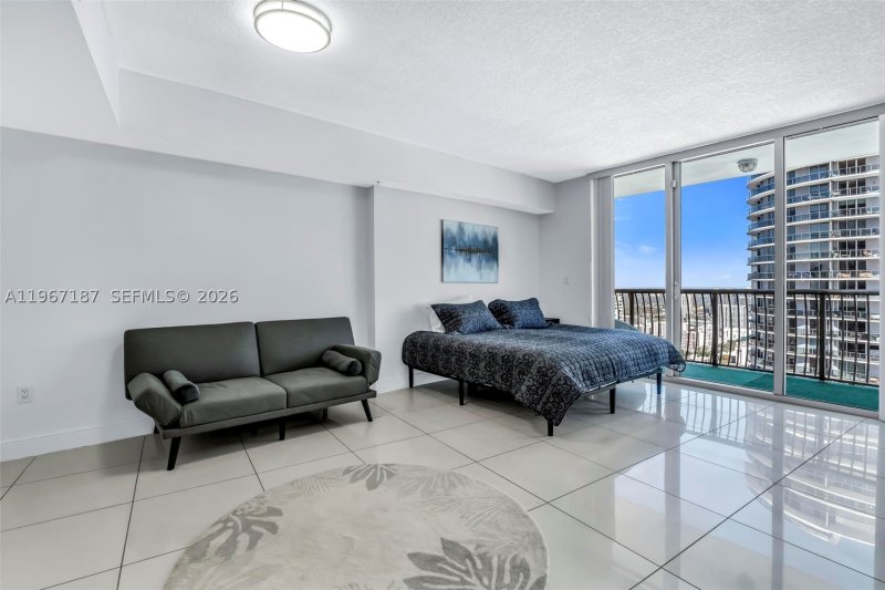 Condo for sale at Opera Tower 4507