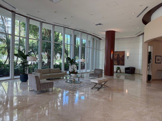 Alquiler de apartamento en Metropolitan at Brickell 1704