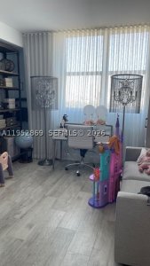 Aluguel de apartamento no Metropolitan at Brickell 1704