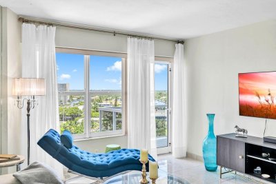 Royal Ambassador Apt #1114