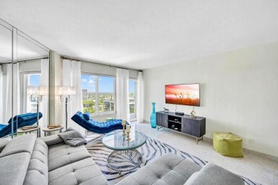 Comprar apartamento en Royal Ambassador 1114