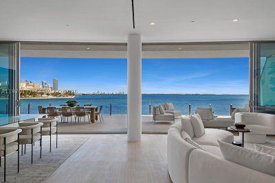 Comprar apartamento no Vita at Grove Isle M204