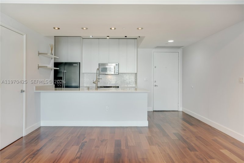 Apartment for rent at The Plaza Tower II 3607