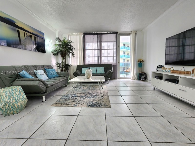 Condo for sale at Sea Air Towers 620