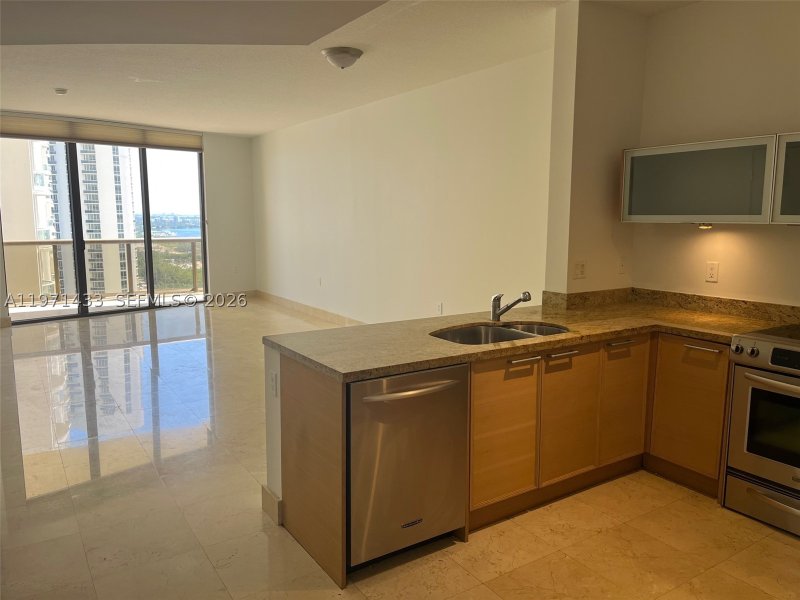 Comprar apartamento no Sayan 2603