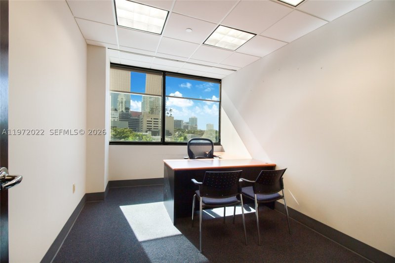 Comprar apartamento no The Club At Brickell Bay 505-B