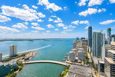 Icon Brickell Tower II Apt #4705