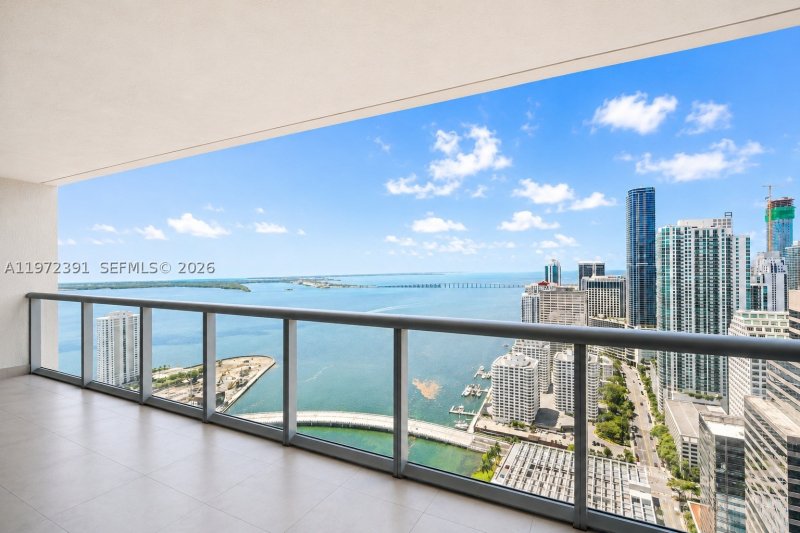 Comprar apartamento no Icon Brickell Tower II 4705