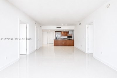 Comprar apartamento no Icon Brickell Tower II 4705