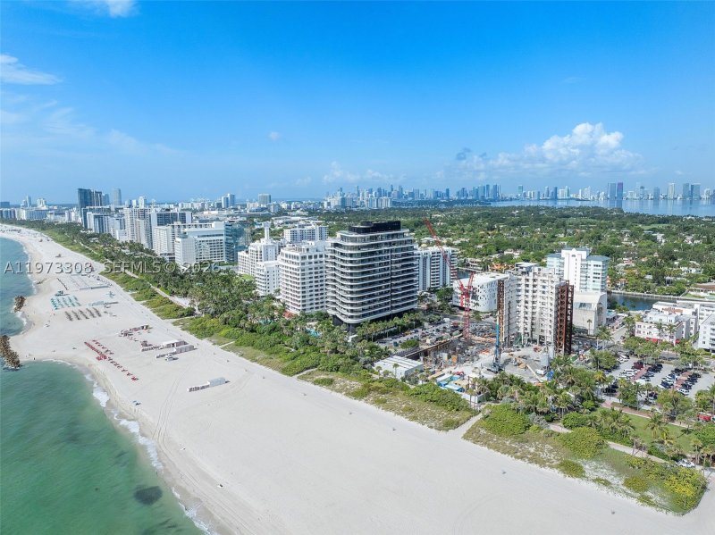 Apartment for rent at King David Towers LPH1401