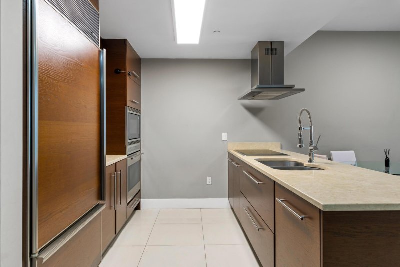 Condo for sale at Icon Brickell Viceroy 2506