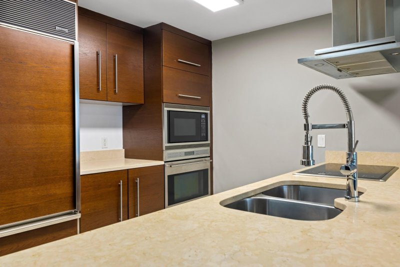 Condo for sale at Icon Brickell Viceroy 2506