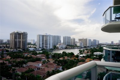 Aluguel de apartamento no Ocean Reserve 1614