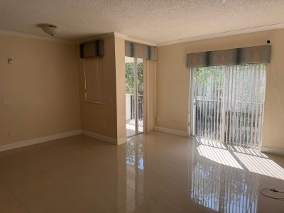 Comprar apartamento en Village by the Bay 10303