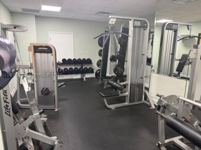 Comprar apartamento en Parker Dorado 201