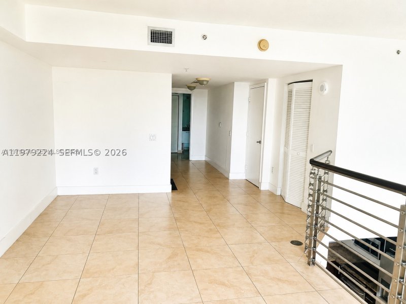 Condo for sale at Brickell on the River South 907