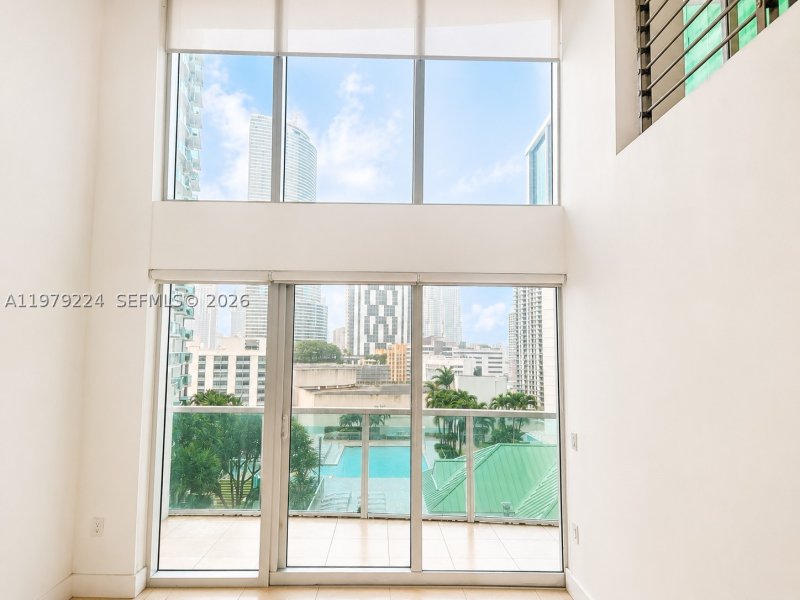 Condo for sale at Brickell on the River South 907