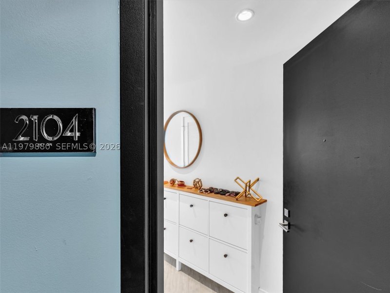 Apartment for rent at Hyde Midtown 2104